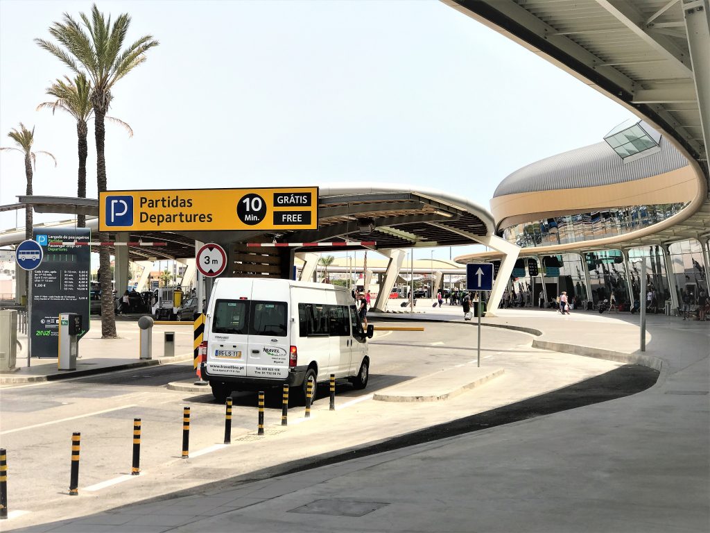 Flughafen Faro Algarve Terminal Außenansicht Juli 2017