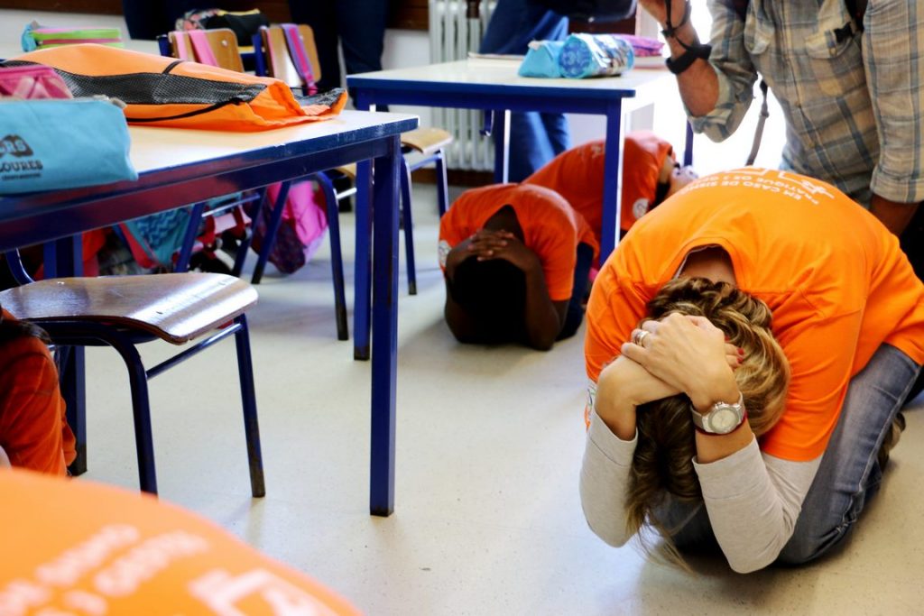Erdbeben sind Teil von Sensibilisierungs-Übungen in Schulen Portugals