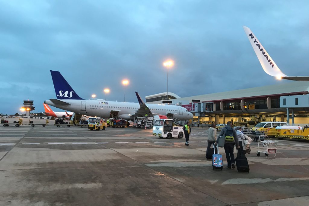 Kraftstoff-Mangel führte in Faro zu Flugstreichungen vor Ostern 2019