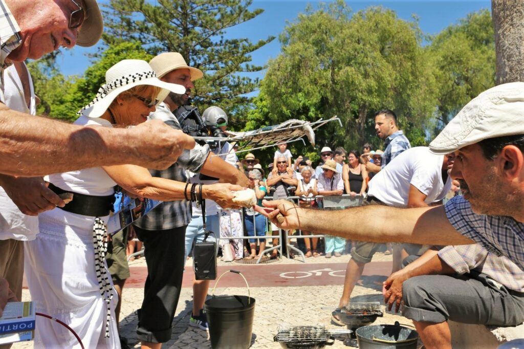 Anlieferung der Sardinen zum Festival 2019 in Portimao an der Algarve